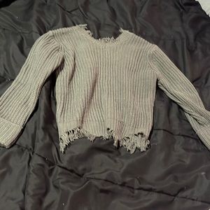 This is a top that is very comfortable and easy to match outfits with.